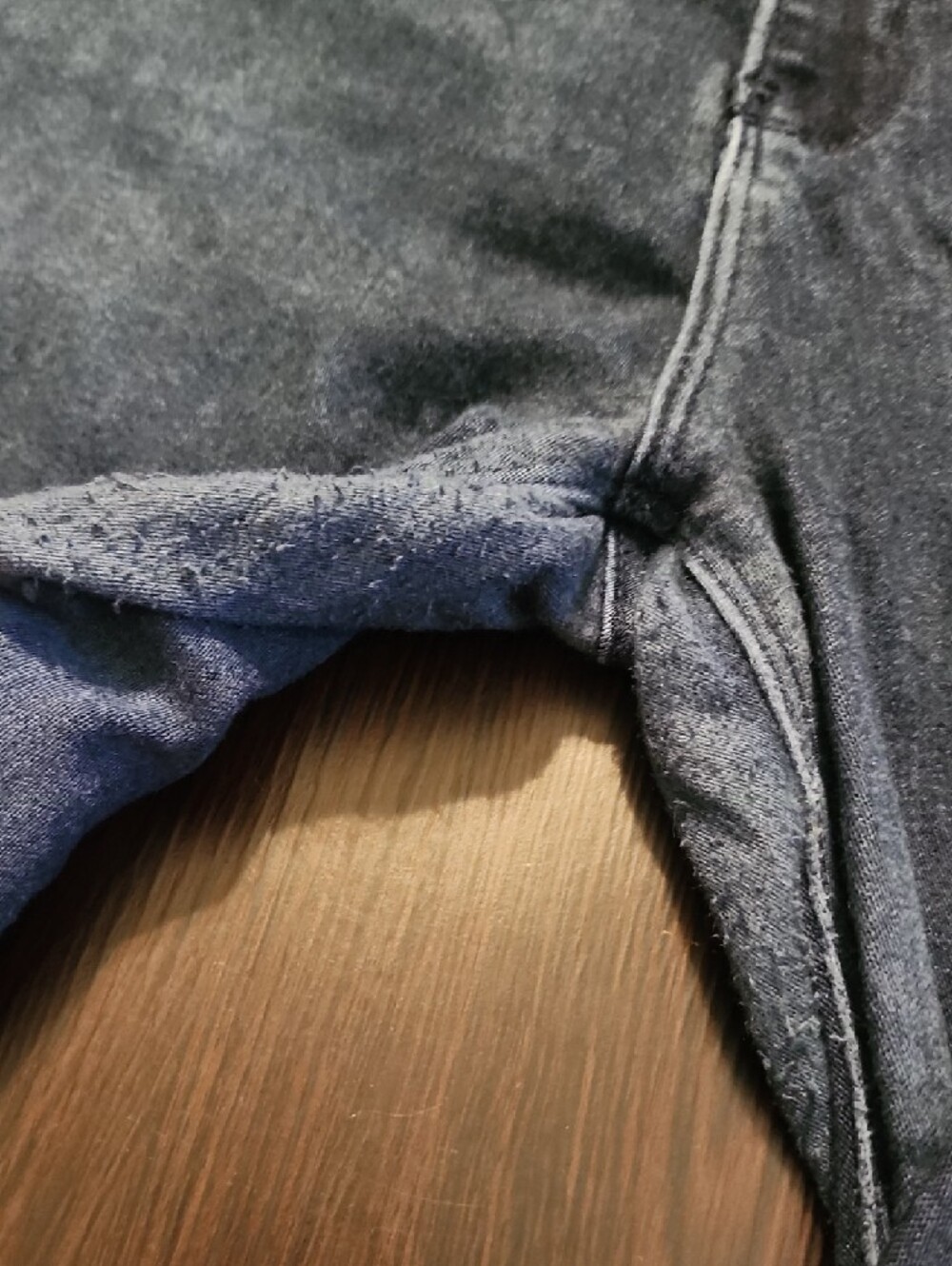 Just Black Women's Slim Straight Jeans in Deep Blue - Picture 3 of 4